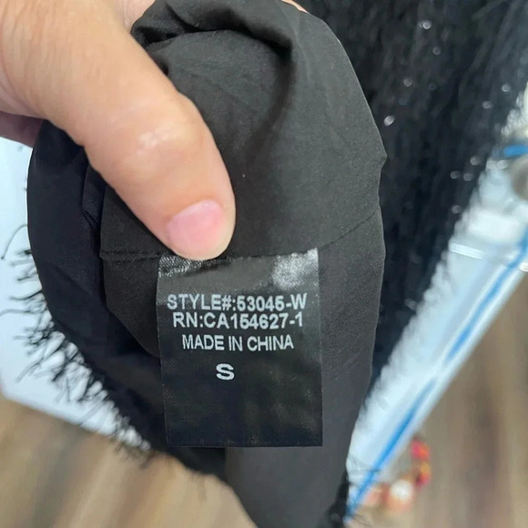 Joh Apparel Winna Sparkling Feathered Eyelash Dress NWT Size Small Black Fringe - Picture 9 of 10